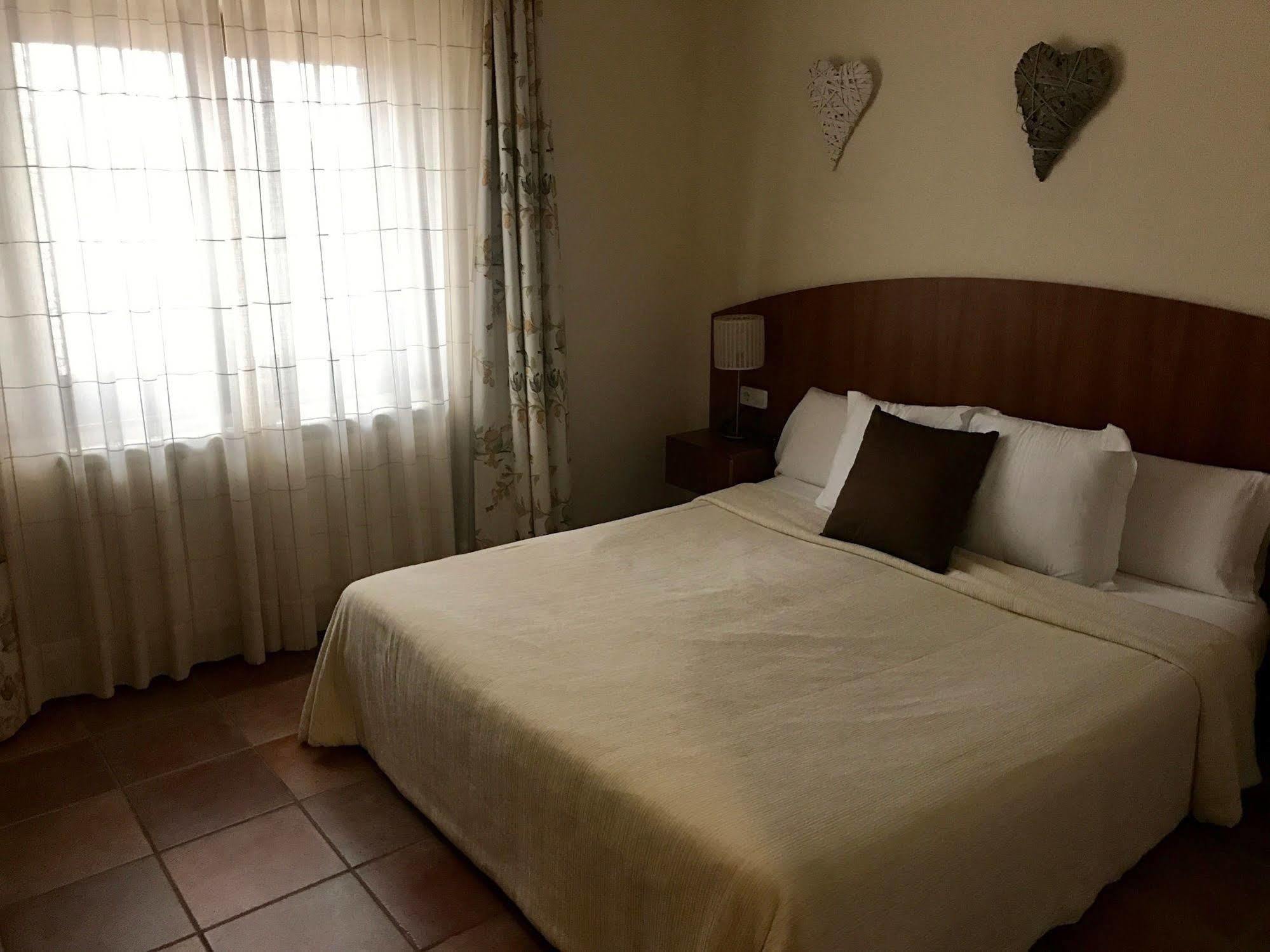 Mas Duc Guest House Brunyola Eksteriør bilde